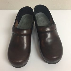 Slip resistant Dansko shoes